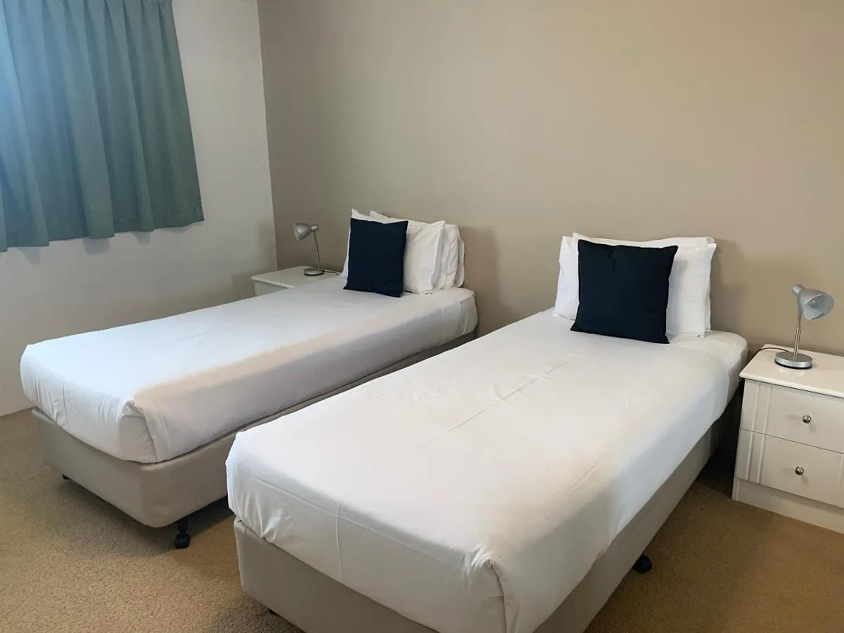 Ocean Plaza Resort Gold Coast Aparthotel